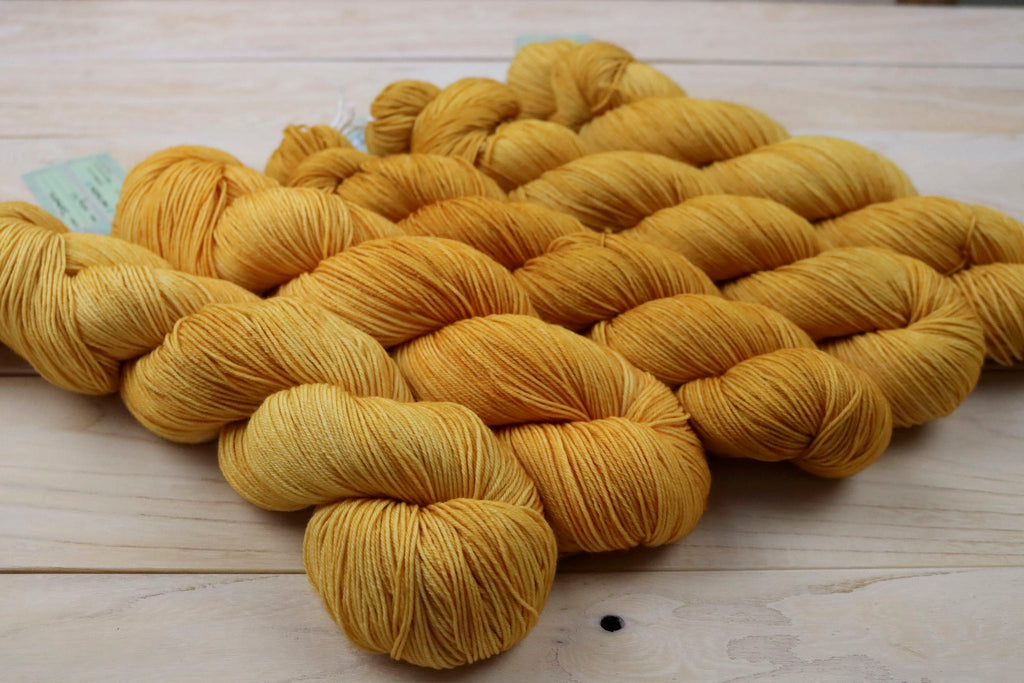 candy skein monthly colorway yummy fingering may 2021 turmeric