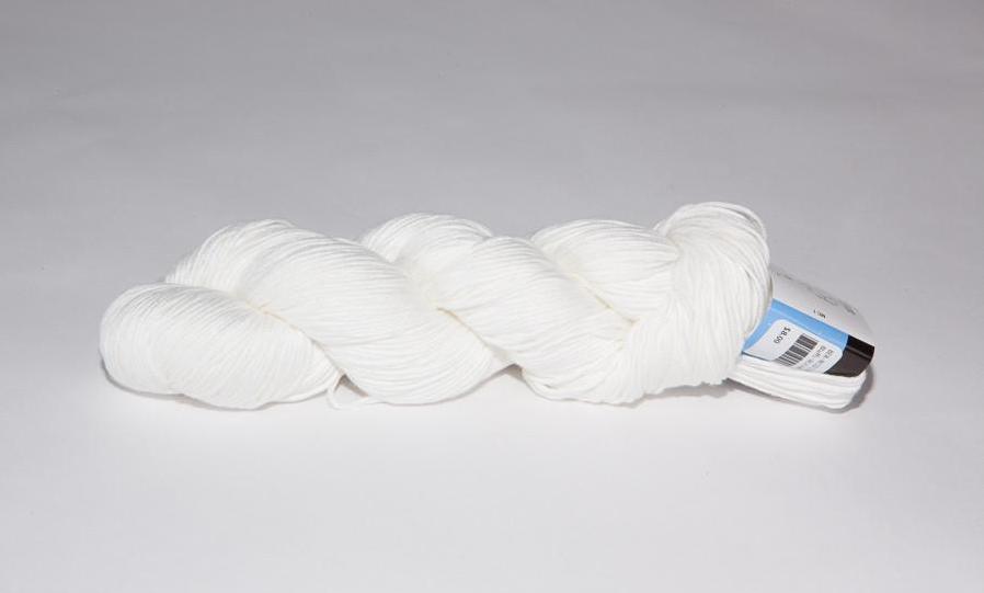berroco modern cotton Worsted color 1600 bluffs white