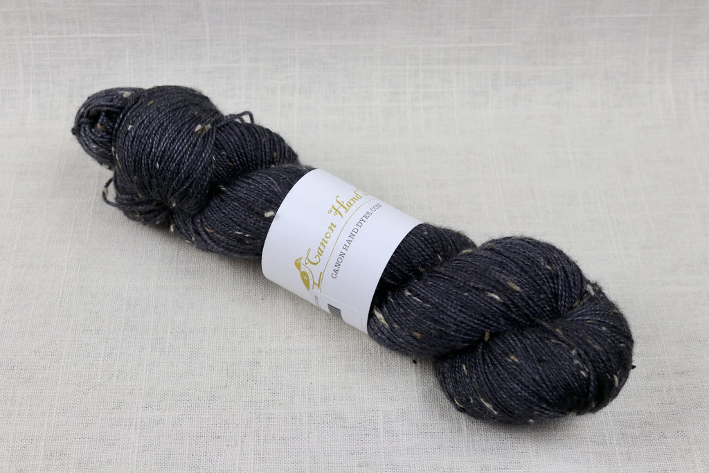 Black and gray hand dyed yarn, grey yarn with speckles, hand dyed
